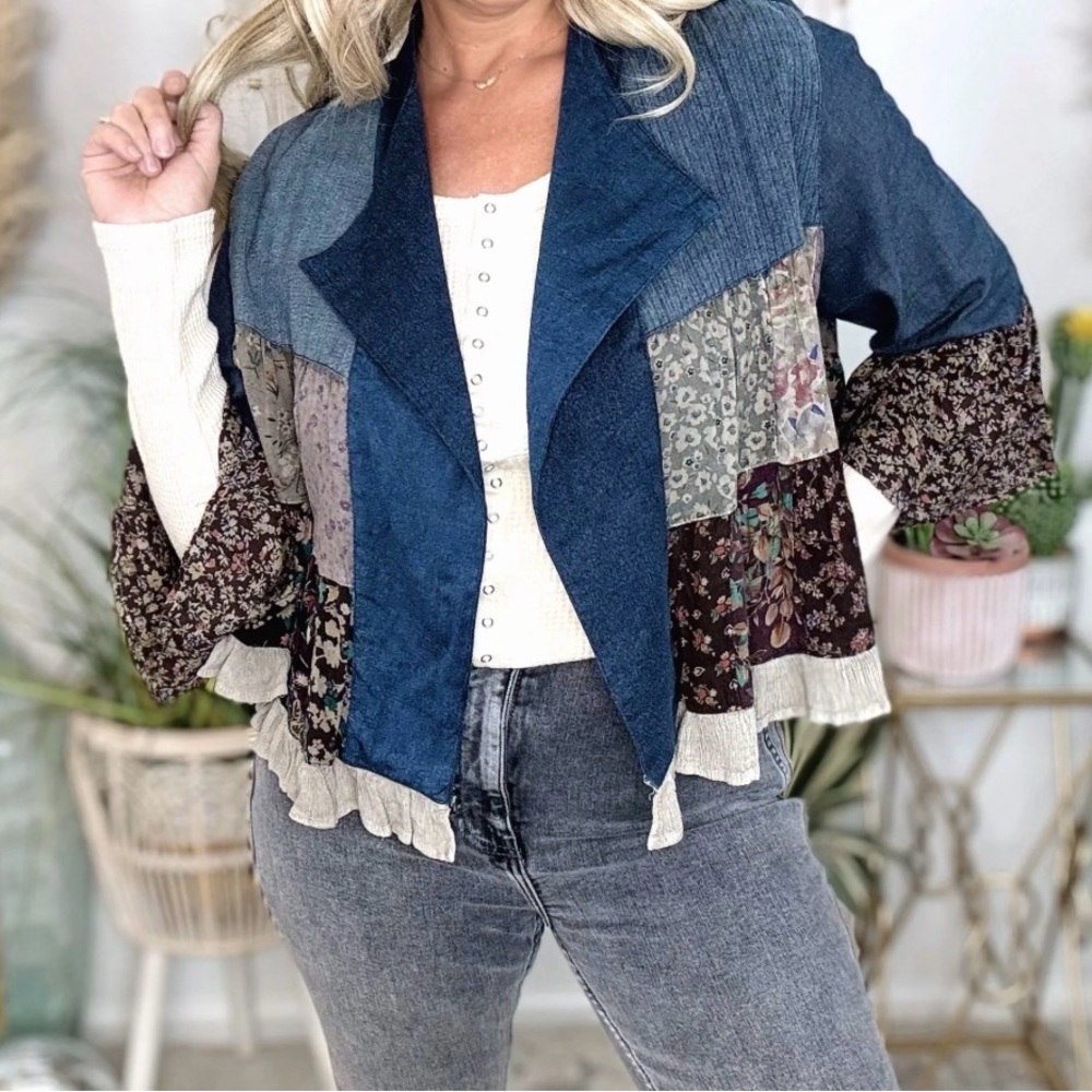 YOUNG THREADS NWT ⭐️ Patchwork Denim Boho Jacket … - image 3